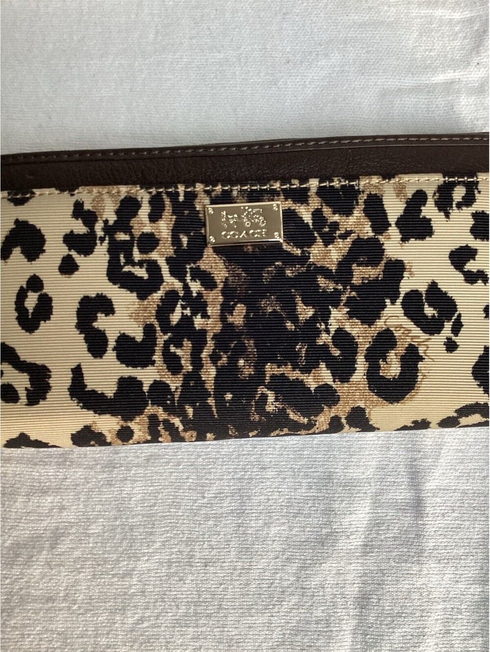coach leopard print wallet - Picture 2 of 9
